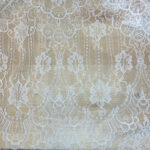 Chantilly type lace - Image 2