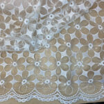 Lacee with sequins daizy