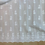 Cotton broderi white