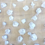 Mesh with 3d roses white