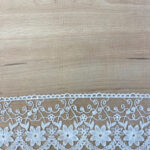 Lace W150 cm both sides finish