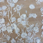 Δαντέλα με 3d λουλούδια