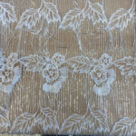 Lace flower fringes off white - Image 3