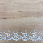 Lace W150 cm both sides finish