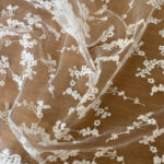 Lace with cotton flowers off white - Image 2