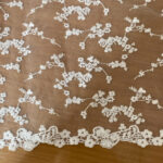 Lace with cotton flowers off white