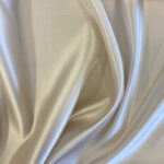 Ντουσέζ μεταξωτό