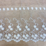 Triming 10 cm off white - Image 2