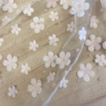 Δαντέλα με 3D λουλούδια - Image 3