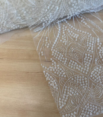 Δαντέλα γραμμική με χάντρες