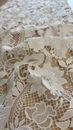 Δαντέλα 3D Κεντημένη Βαμβακερή Κηπούρ VT4389